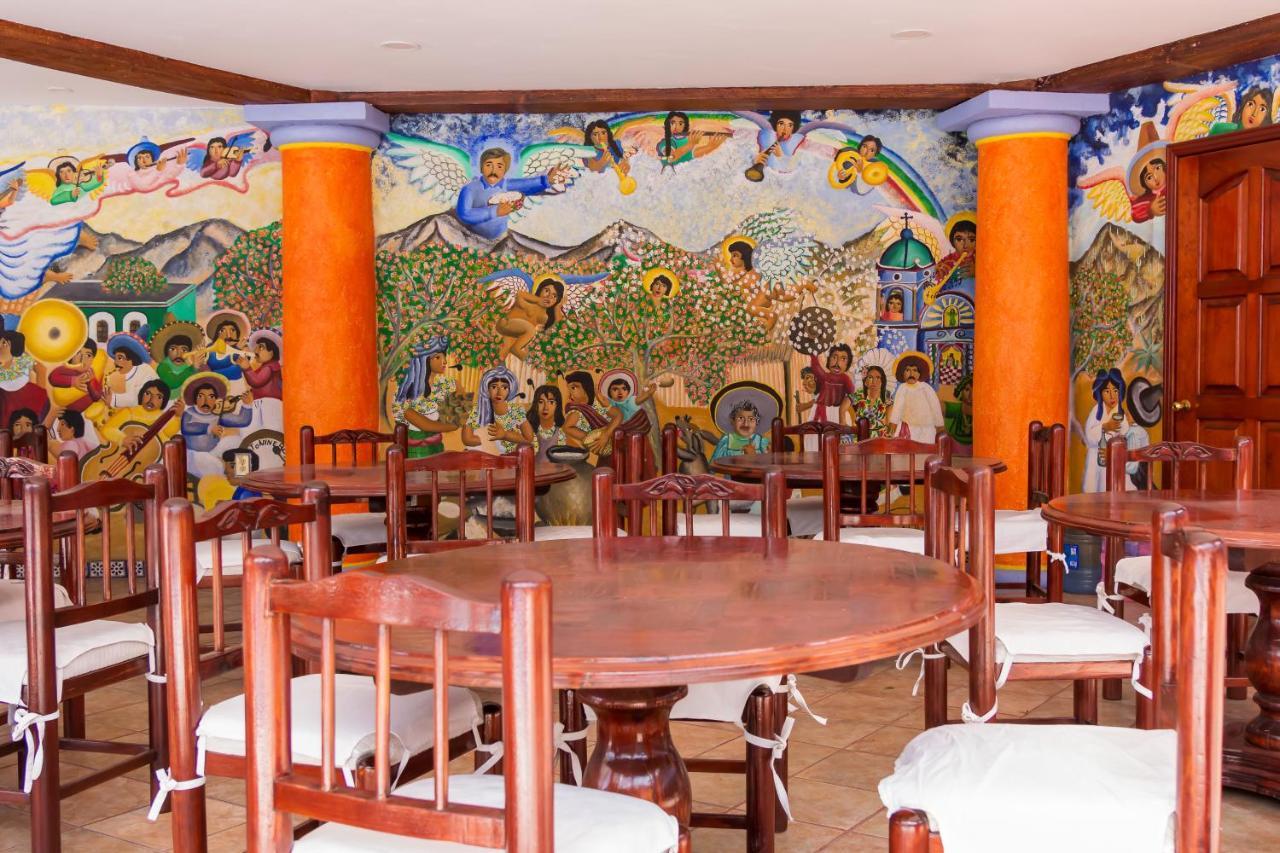 Santa Helena Plaza Hotel Oaxaca Екстериор снимка